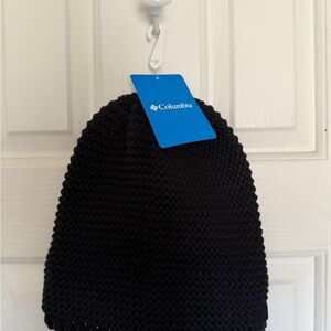 Columbia Classic Black Knit Hat